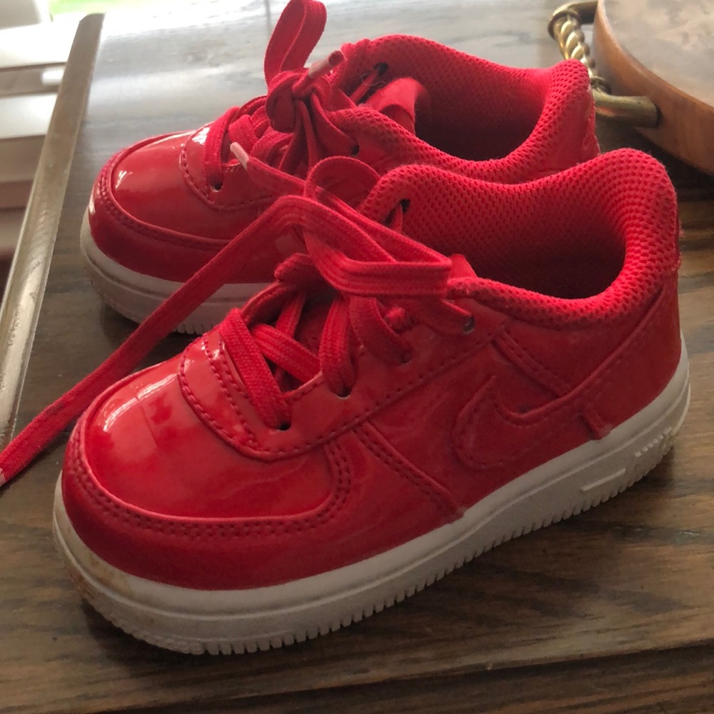 Red Nike’s - Picture 4 of 5